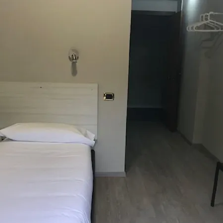 Hp Fly Bologna Ξενοδοχείο 3*