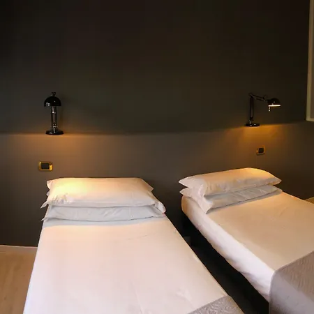 Hotel Hp Fly Bologna 3*