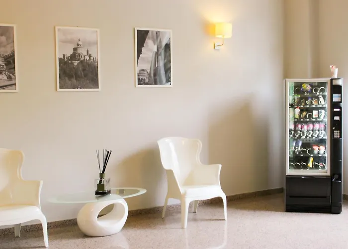 מלון Hp Fly Bologna